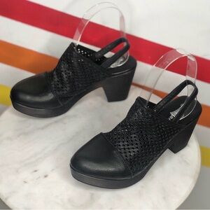 FREE PEOPLE Slingback Clogs